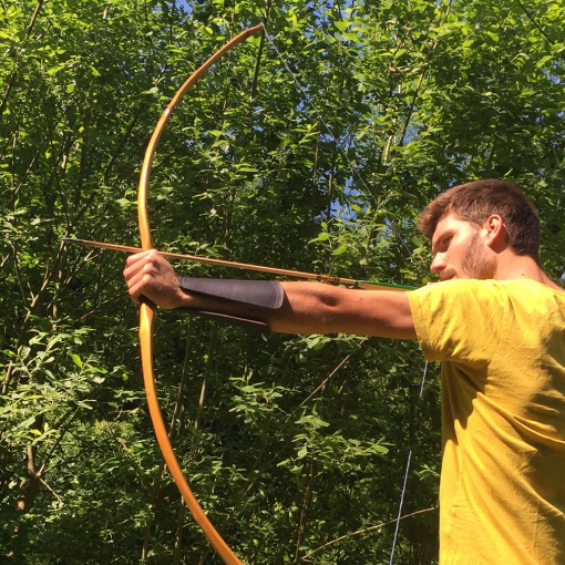 BOWFIRE, bowfire, Meisterbogen, regelmäßiger Workshop, Intensivbogen, Bogenbauen an zwei Tagen, Kurs, Workshop, Schnupperbogen, Kinderbogenworkshop, Kinderbogenbaukurs, Bogen bauen, Pfeile kaufen, Pfeile bestellen, traditionelle Pfeile kaufen, Holzpfeile kaufen, Bogen bauen, Bowfire, Bogenreisen, meditatives Bogenschießen, einsgerichtetes Bogenschießen, traditionelles Bogenschießen, intuitives Bogenschießen, traditioneller Bogenbau, Bogenbau, traditionelles Bogenschiessen, Schleswig Holstein, Plön, Rendsburg, Eckernförde, Kiel, Stave, Bogenrohlinge, Bogenbaukurse, Kurse, Workshops, Zubehör, Pfeile, Federn, Köcher, Messer, Sehne, Sehnenumwicklung, Leder, Nockpunkt, Primitivbogen, Nocken, Tips, Recurve, Syahs, Eibe, Osage Orange, Hasel, Manau, Rattan, Esche, Hickory, Bambus, Eberesche, Weißdorn, Backing, Sehnenbacking, Bogenworkshop, in zwei Tagen, Zubehörworkshop, Zielscheiben aus Ethafoam, Bogensport, Fachhandel, Bogenfestival, bogenguide, Parcours, Deutschlands Parcours, Abendkurs, Abendworkshop, ethafoam, Ziele, Dart, Trainerstunde Bogenschießen,