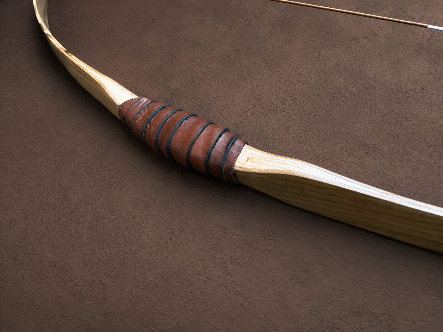 Griff des Bogár Assyrer von vorne