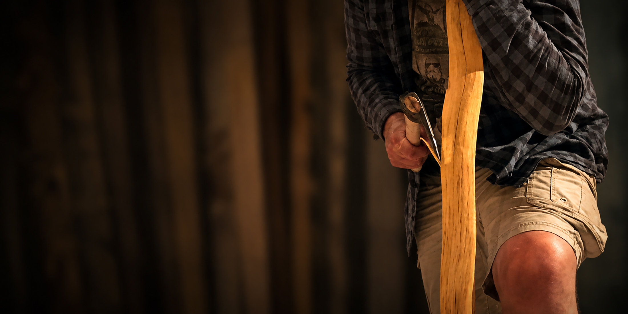 Traditioneller Holzbogen in der Bowfire Werkstatt